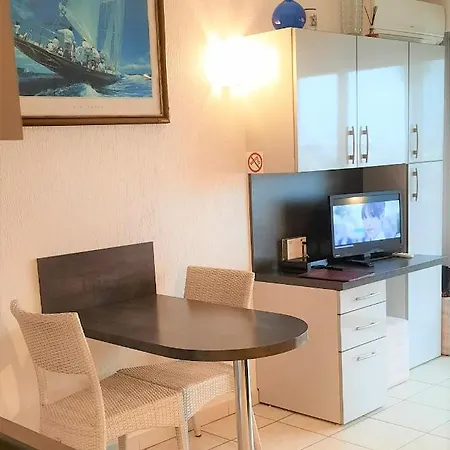 Studio Port Vauban Excellente Situation Climatise Box Fibre Antibes Exterior photo